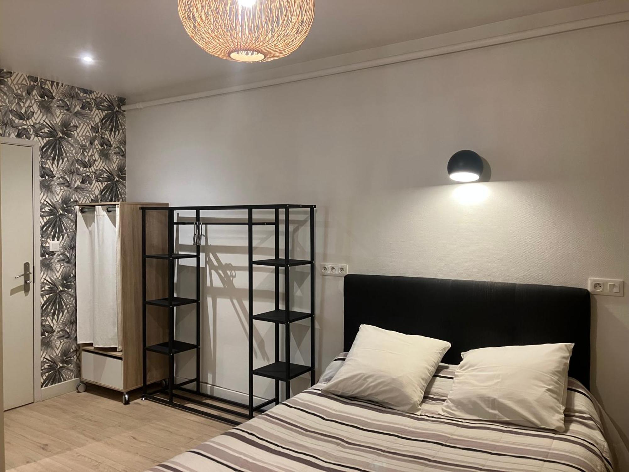 Hotel Du Nord Chambres Familiales Fontaines  Екстериор снимка