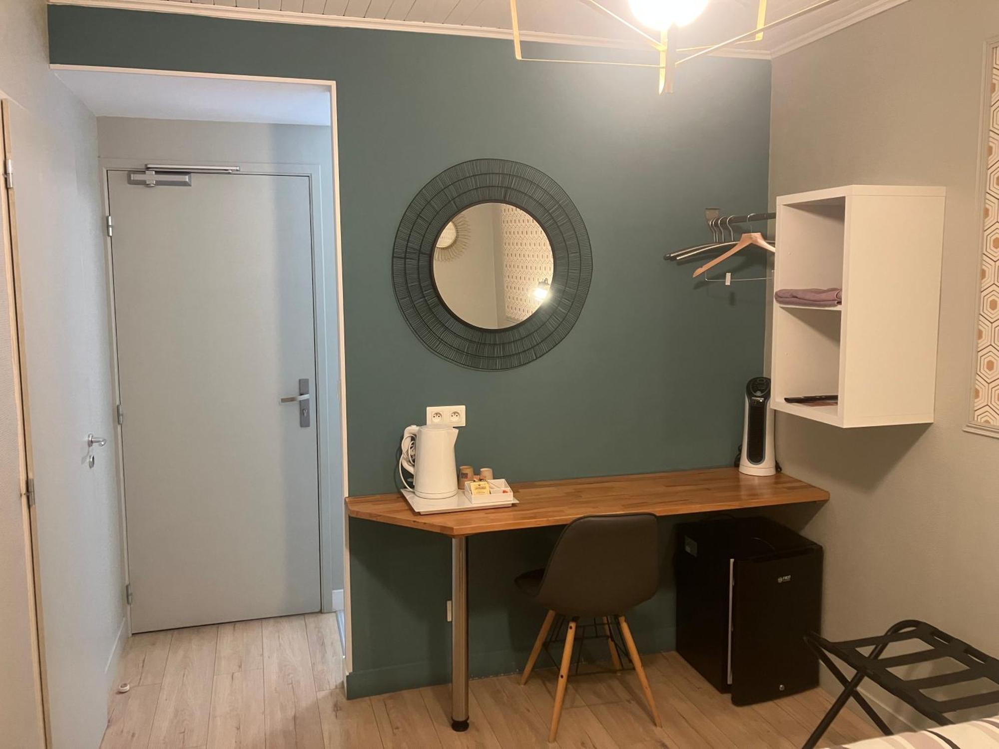 Hotel Du Nord Chambres Familiales Fontaines  Екстериор снимка
